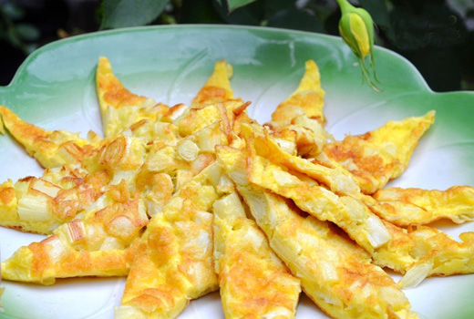 Как вкусно на сковороде приготовить мелкую картошку